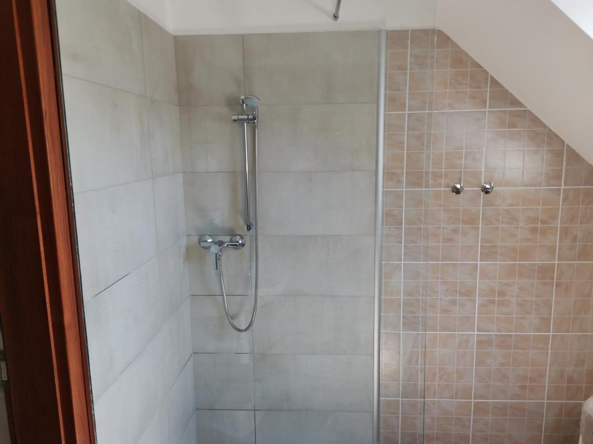 Poroszlay Apartman Debrecen Eksteriør bilde