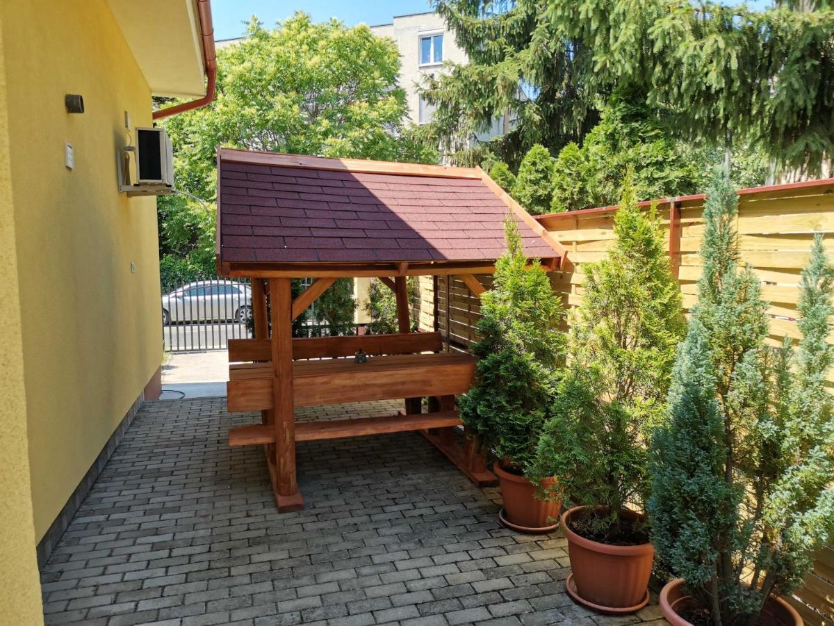 Poroszlay Apartman Debrecen Eksteriør bilde