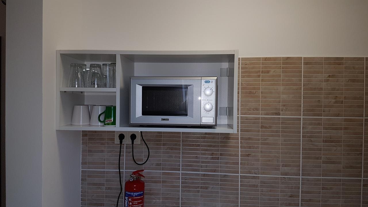 Poroszlay Apartman Debrecen Eksteriør bilde